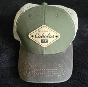 Cabelas hat